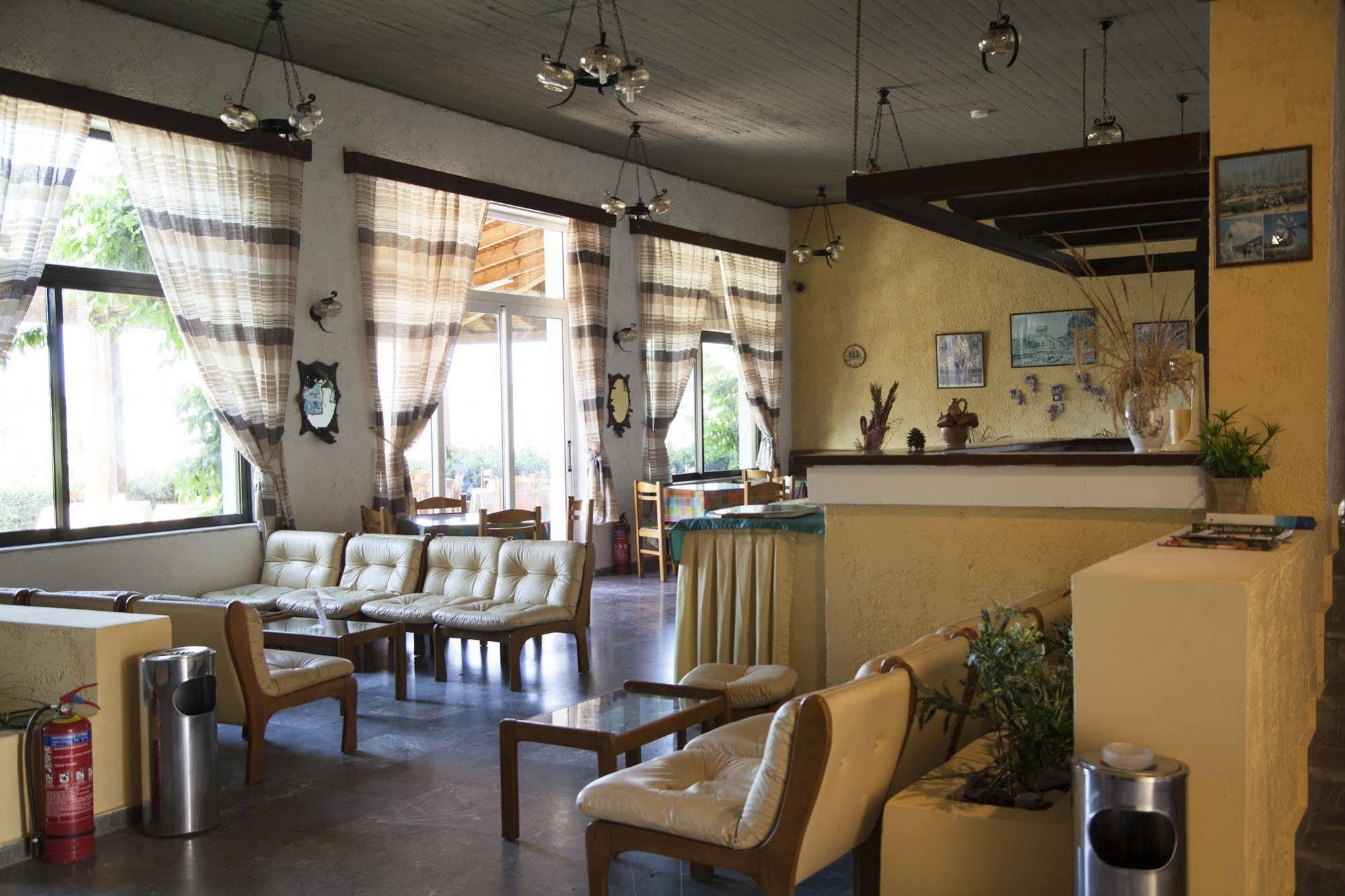 Minoas Hotel Amoudara Lasithiou Екстериор снимка