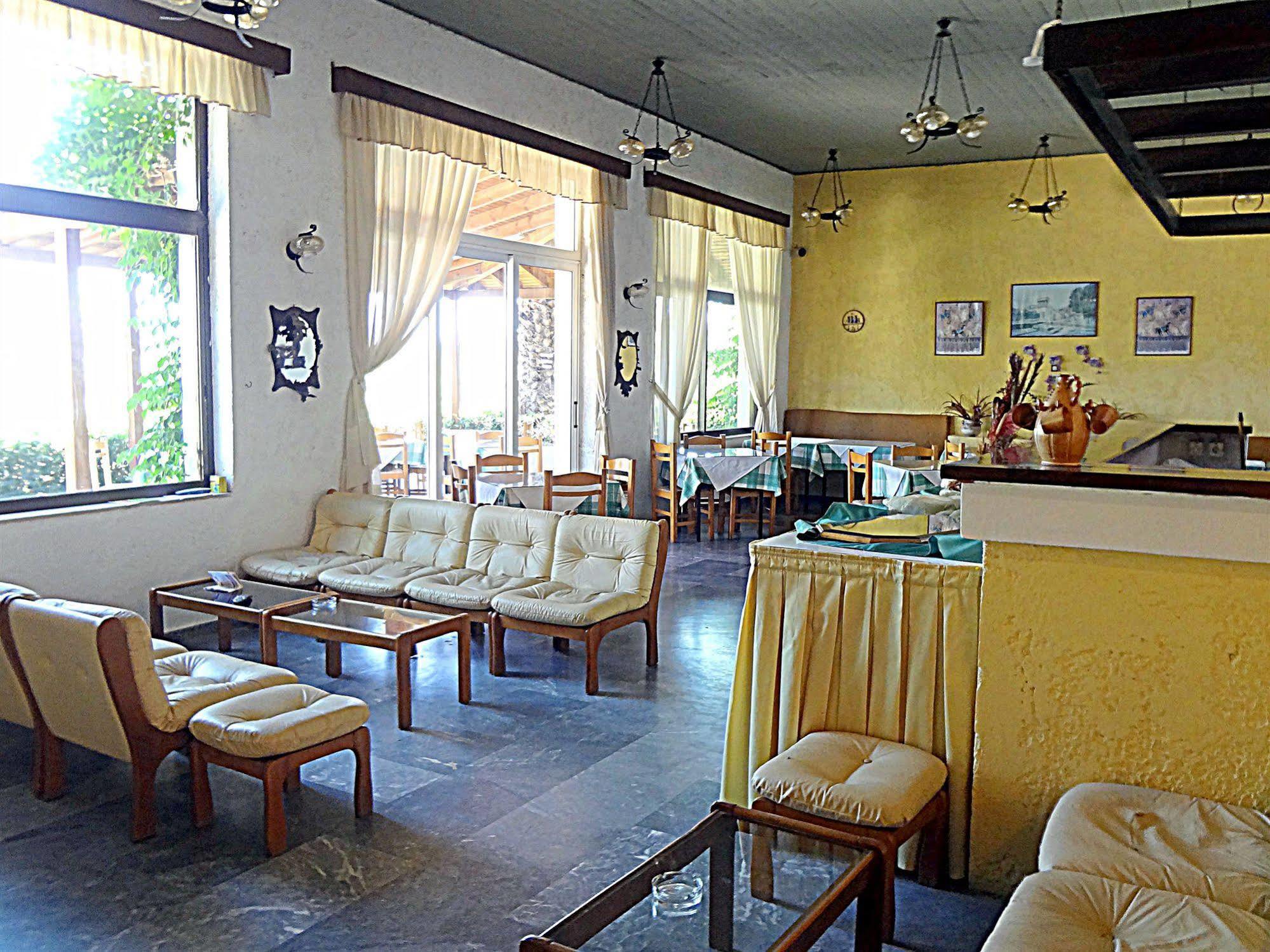 Minoas Hotel Amoudara Lasithiou Екстериор снимка